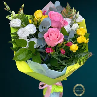 Buchet de flori “Rapsodie”