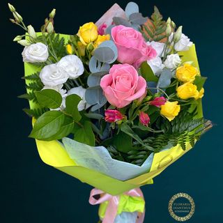 Buchet de flori “Rapsodie”