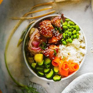 Vegetable poke bowl