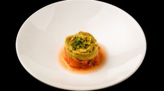 -112-tartare Di Salmone#