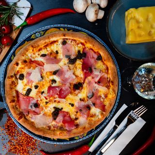 Pizza Crudo e Tartufo Ø 32cm