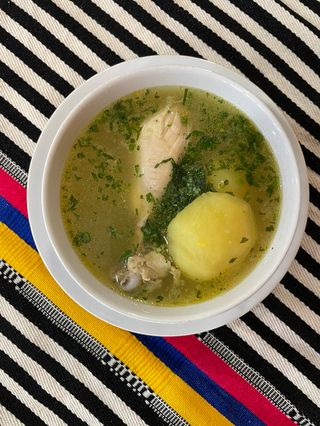 Caldo de Pollo/Pechuga de Pollo a la plancha