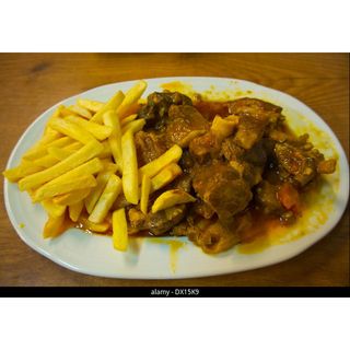 1/4 chicken stew + veg served with chips
