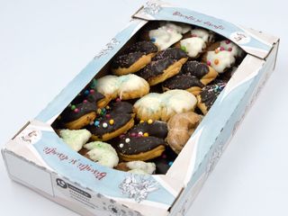 Cutie cu fursecuri combinate