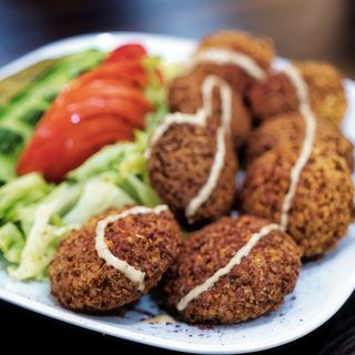 Plato De Falafel