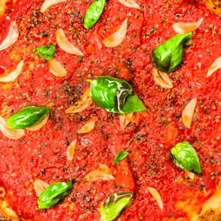 Pizza marinara