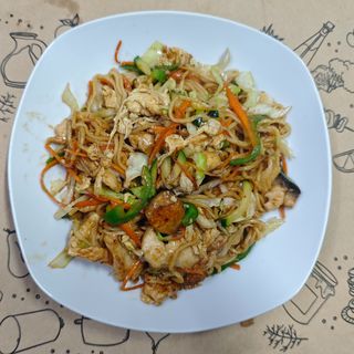 #31B Yakisoba Con Pollo