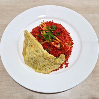 Arroz frito Schezwan con pollo