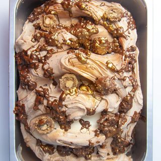 Helado de Ferrero Rocher  (1/2 Litro)