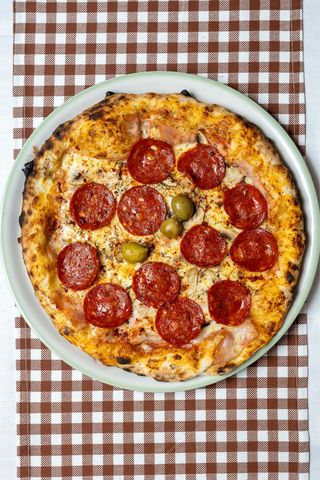 Čika Perina ljuta pizza