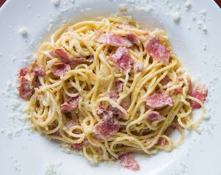Spaghete Carbonara