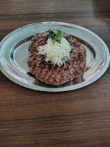 Pljeskavica 300g u lepinji