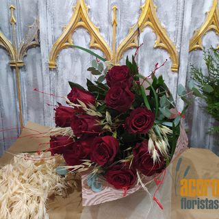 Docena De Rosas Rojas