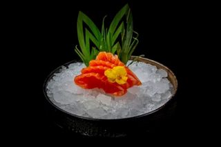 Salmone sashimi