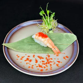 Nigiri Krewetka  z tobiko 1szt.