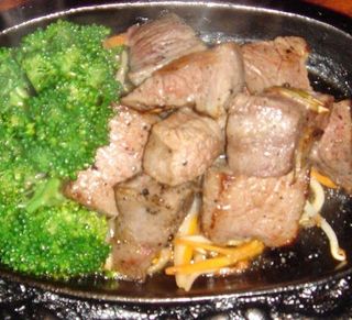 853 Vaca com Alho na Chapa