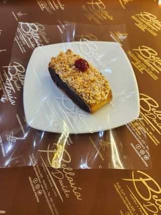 Biscotto all'amarena