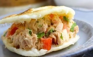 Arepa De Atún
