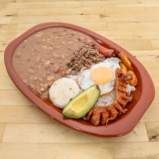 Bandeja Paisa