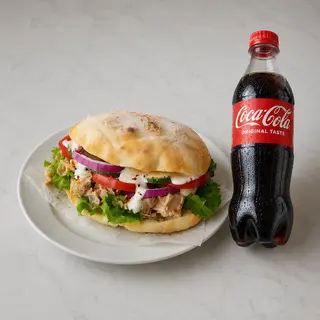 Piletina u domaćem tijestu  sa  sirom + Coca-Cola