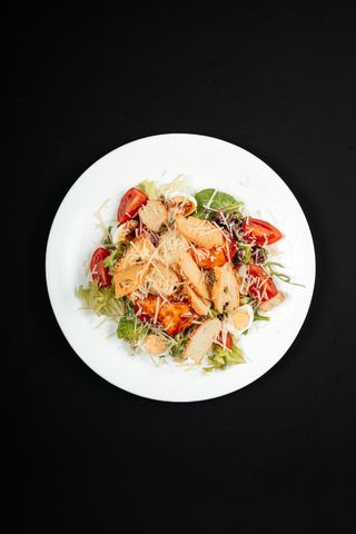 Салат Цезар з лососем (270г)