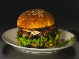 Burger "Kitchens"