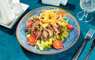 Salata de vita cu chips de pastarnac