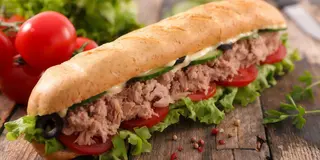 Bocadillo Atún+Bebida