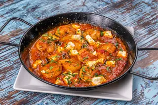 Creveti Saganaki