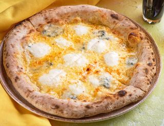 Pizza Quattro Formaggi