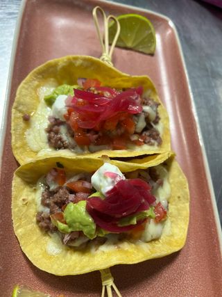 Tacos de tinga (2 uds.)