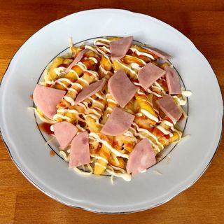 Pomfrit + šunka i kačkavalj