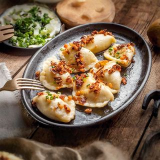 Вареники з картоплею та грибами (230/20г)