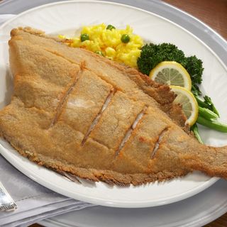 Lenguado a la Romana con Ensalada