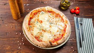 PIZZA QUATTRO FORMAGGI 32CM (450.00 g)