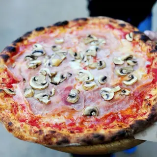 Pizza de jamón y champiñones frescos (33cm.)