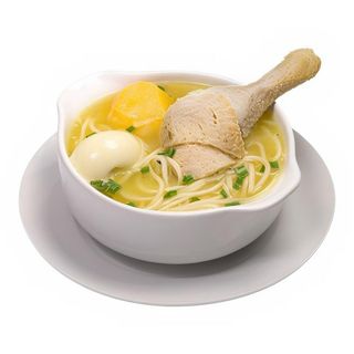 Sopa de Fideo con Pollo