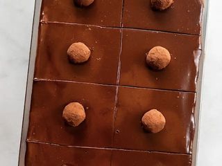 Шоколадно-трюфельний торт