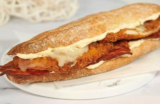 Bocadillo Bacon y Queso