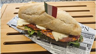 Bagietka pszenna z Salami piccante