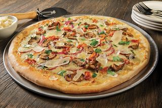 Pizza De Bacon E Funghi