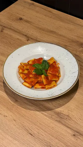 Sg pasta al pomodoro