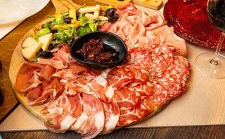 Affettato misto, formaggio al fieno BIO