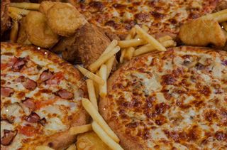 25 Pizza Pollo Con Patatas Fritas (40 Cm.)