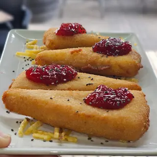 TAPA DE QUESO FRITO CON MERMELADA