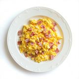 123. Plato De Huevo Revueltos Con Jamón