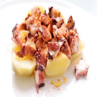 Pulpo A La Gallega Con Cachelos