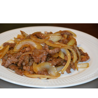 Ternera con cebolla