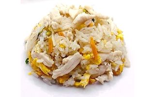 Riso con pollo e verdure