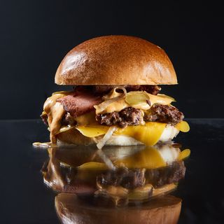 Cheddar Bacon Burger